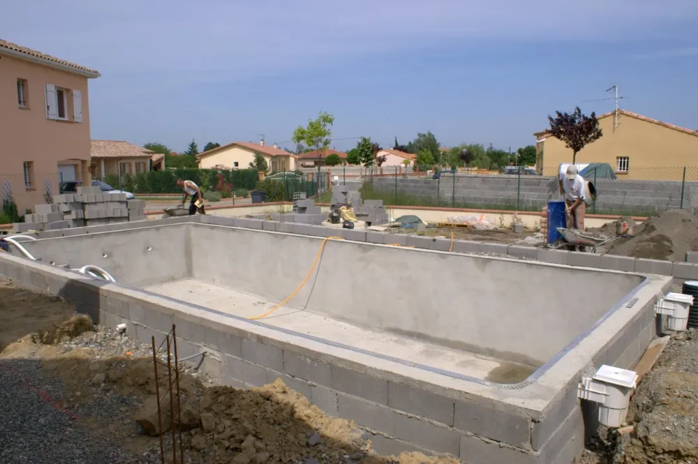 Création de piscine à Étoile-sur-Rhône